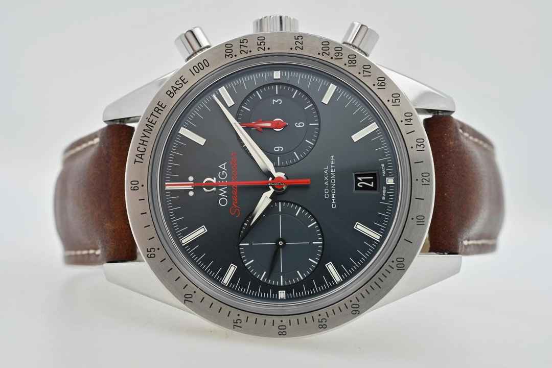  Omega Speedmaster '57 1957 Co-Axial Chronograph 33112425103001 