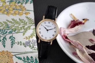 Thumbnail von Patek Philippe Calatrava 18K (0,750) Gold Damenuhr Ref. 4819 Klassiker