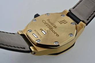 Thumbnail von Audemars Piguet Royal Oak Offshore Triple Calendar Date 18k Yellow Gold 25808