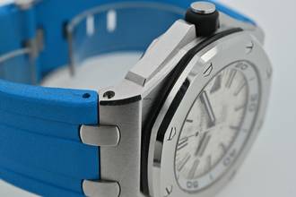 Thumbnail von Audemars Piguet Royal Oak Offshore Diver Silver Dial 15710ST.OO.A002CA.02