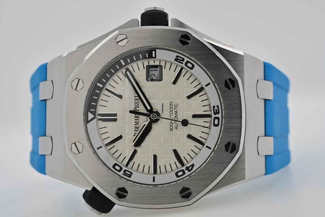  Audemars Piguet Royal Oak Offshore Diver Silver Dial 15710ST.OO.A002CA.02 