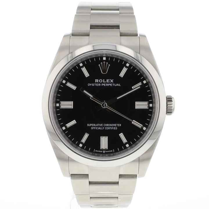  Rolex Oyster Perpetual 36 Black Dial 126000 