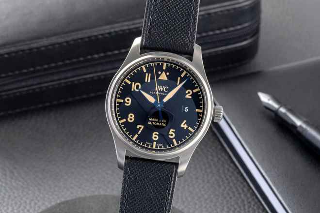  IWC Fliegeruhr Mark Pilot Mark XVIII Heritage Automatik Titan Datum Ref. IW327006 Papiere 