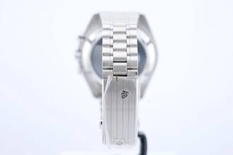 Thumbnail von Omega Speedmaster Professional Moonwatch Silver Snoopy Award - UNWORN - With Additional Leather Strap - With Box And Papers - 310.32.42.50.02.001 2024