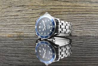 Thumbnail von Omega Seamaster Diver 300 M 40th Anniversary James Bond Limited Edition Vintage B&P 2003