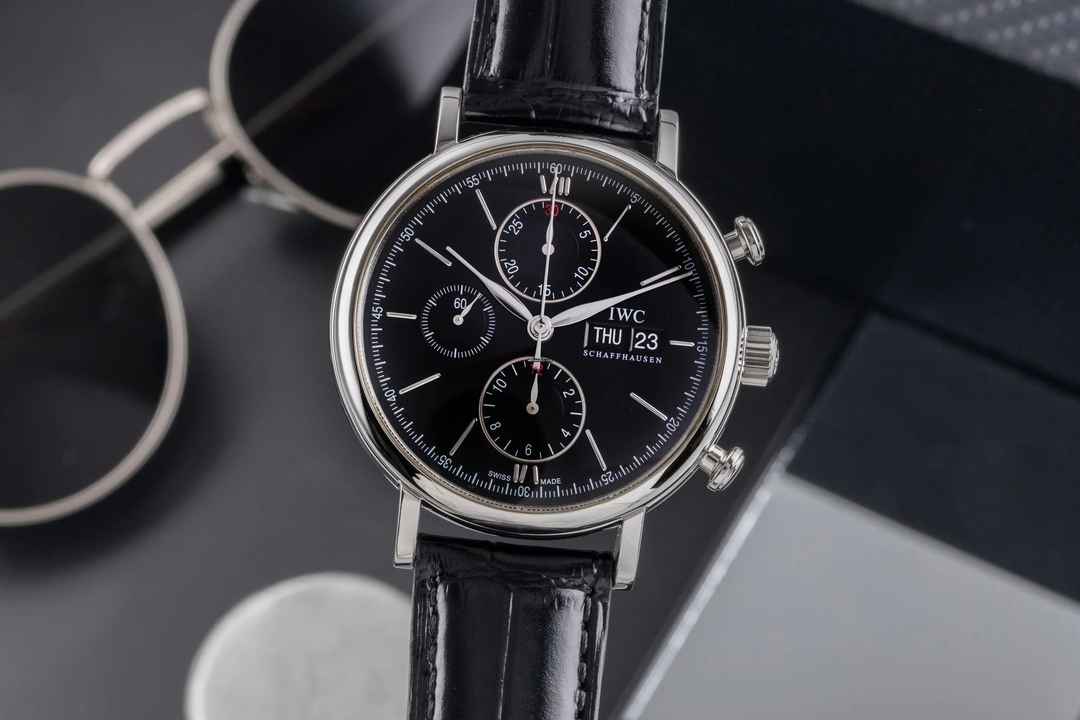  IWC Portofino Chronograph Black Dial Automatik Herrenuhr Ref. IW391002 