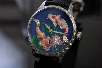 Thumbnail von Trenyo Koi Pond Unique Piece in Dial 14k Yellow gold and 999 Silver