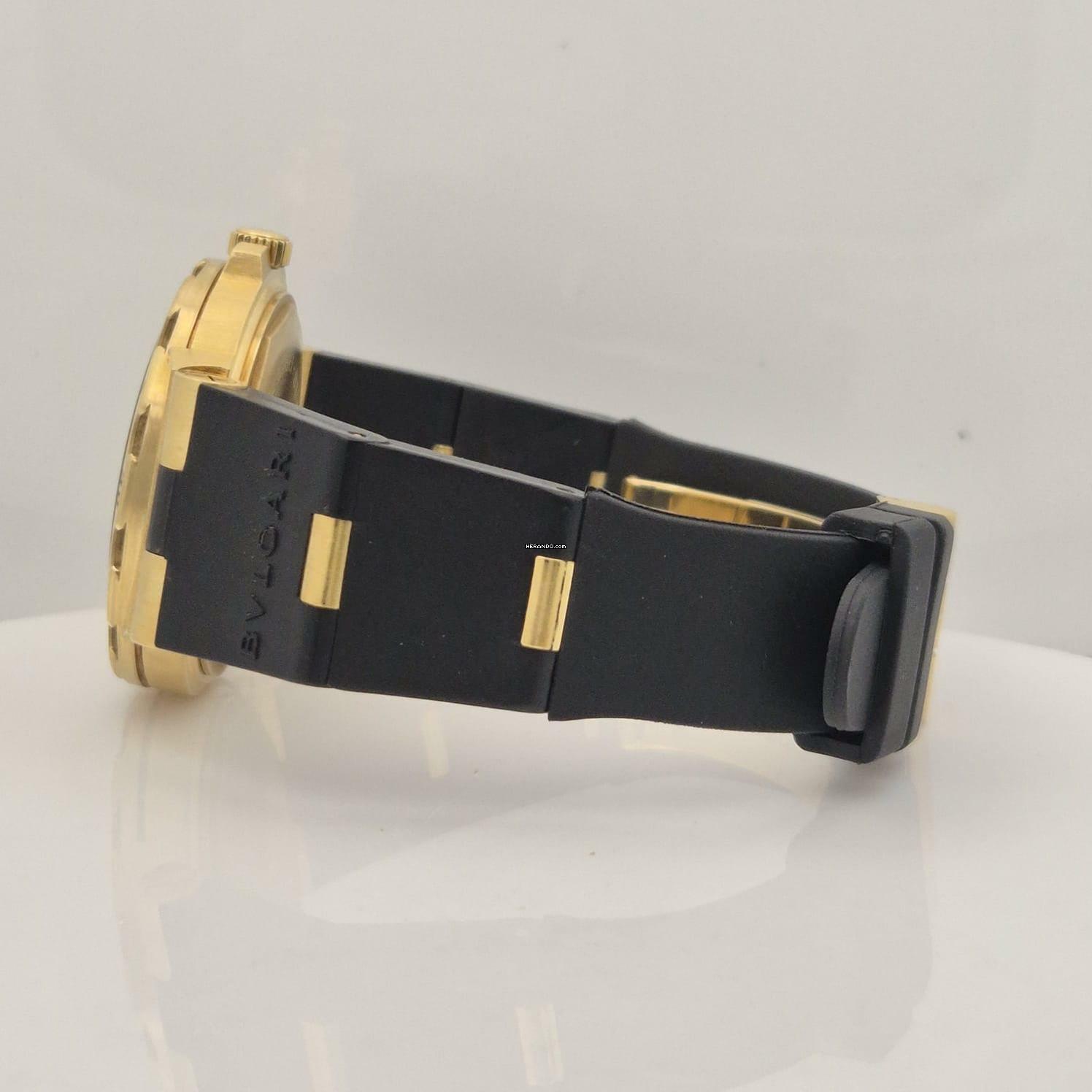 Thumbnail von Bulgari Diagono Scuba Diver Ouro 38mm Automático Completo