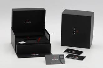 Thumbnail von Tudor Black Bay Pro Edelstahl Automatik Herrenuhr Ref. 79470-0003 B&P