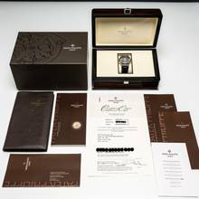 Thumbnail von Patek Philippe Nautilus Annual Calendar – 5726A-001 – like NEW – 12/2012 Full Set