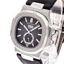 Thumbnail von Patek Philippe Nautilus Annual Calendar – 5726A-001 – like NEW – 12/2012 Full Set