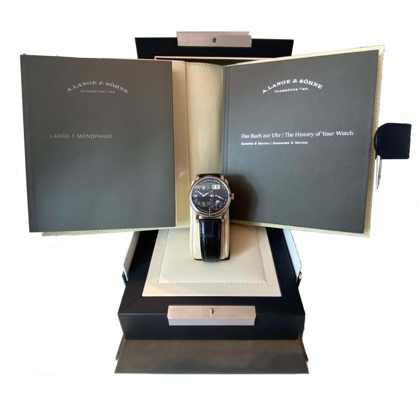 Thumbnail von A. Lange & Söhne Lange 1 Moonphase Mondphase