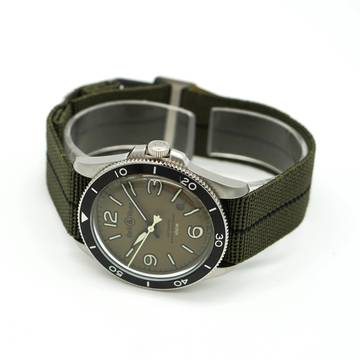 Bell & Ross BR V2 V2-92 Military Green