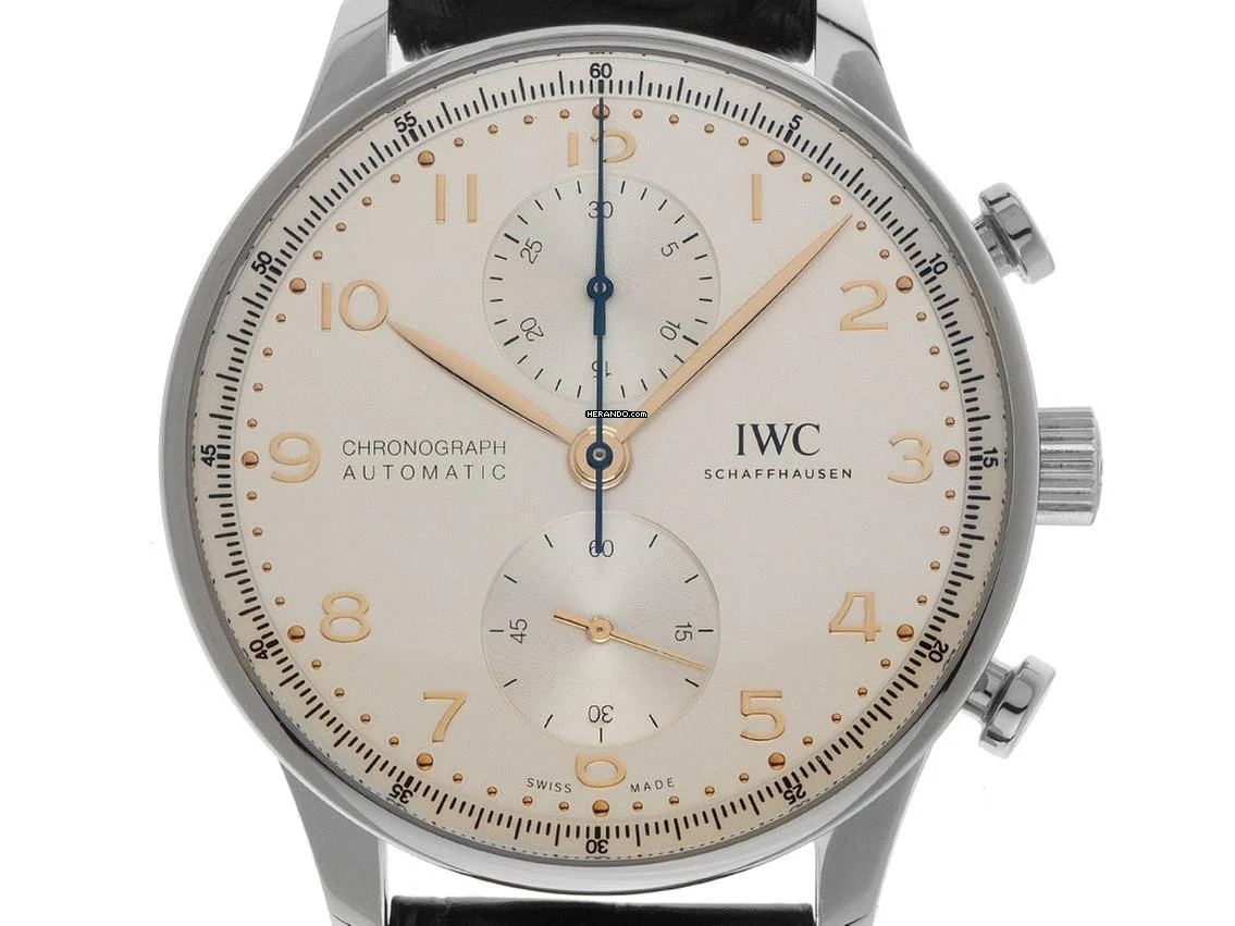 IWC Portugieser Chronograph Ref.IW371604 2025 Full Set Ungetragen Portugieser Chronograph Krokoleder Faltschließe