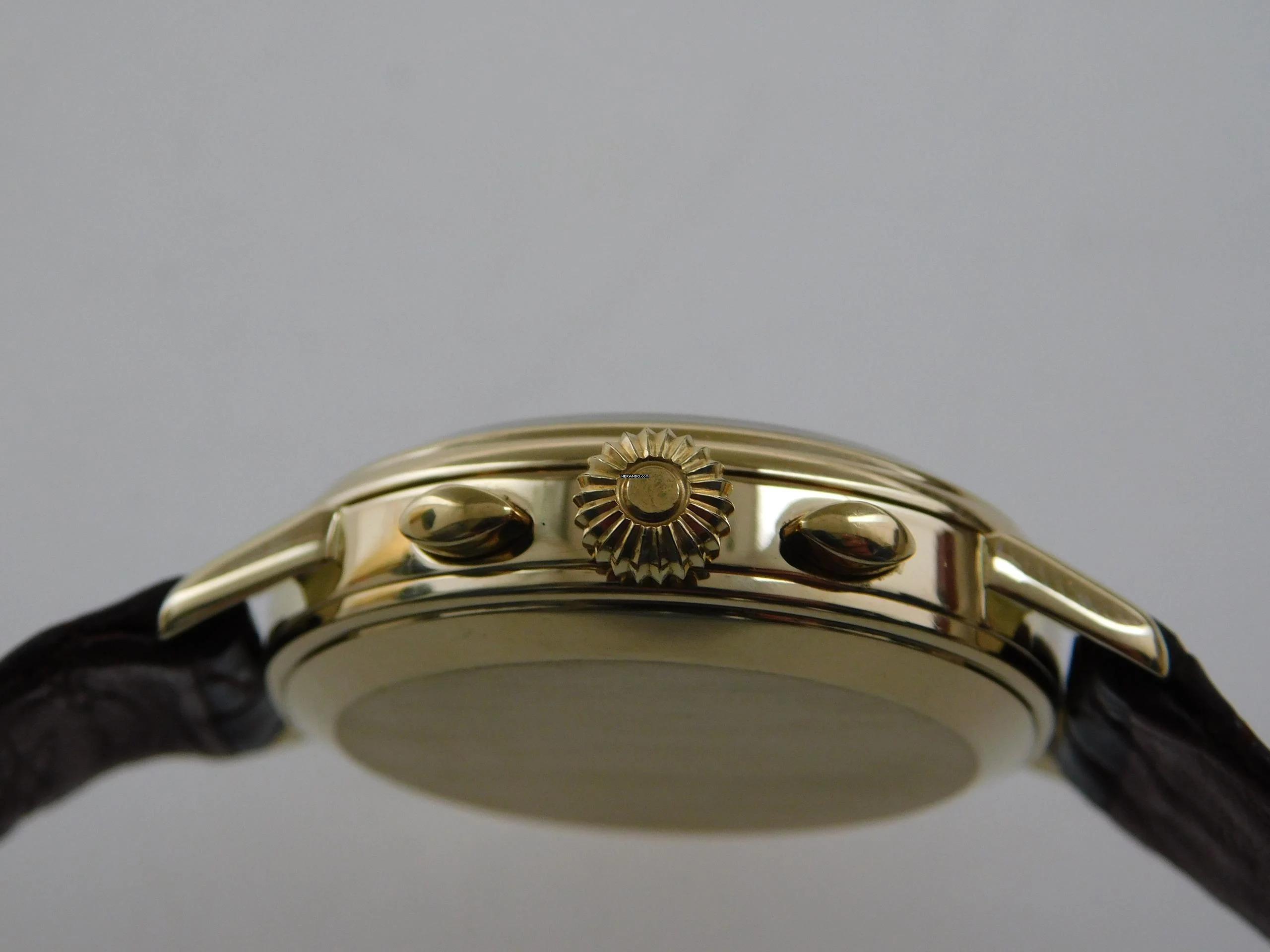 Thumbnail von Universal Genève Tri-Compax Chronograph Tri Compax 18 Kt Gold im original Zustand Kaliber 281 Absolute Rarität 34 mm Herrenuhr