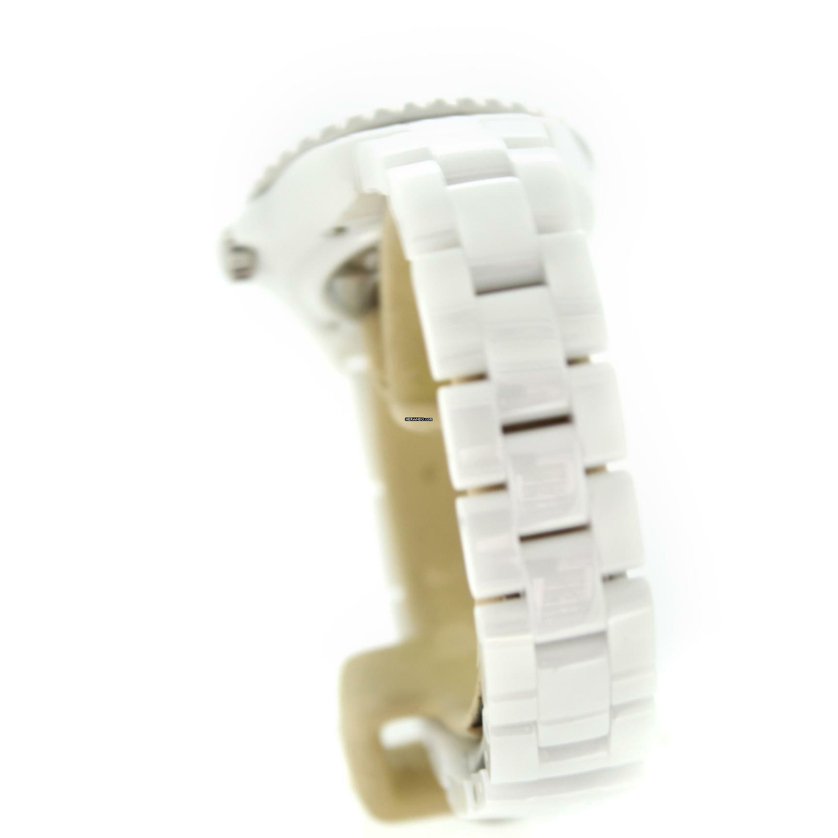 Thumbnail von Chanel J12 H9741 - 12.2 Caliber - Diamonds Automatic - 33mm Full Set