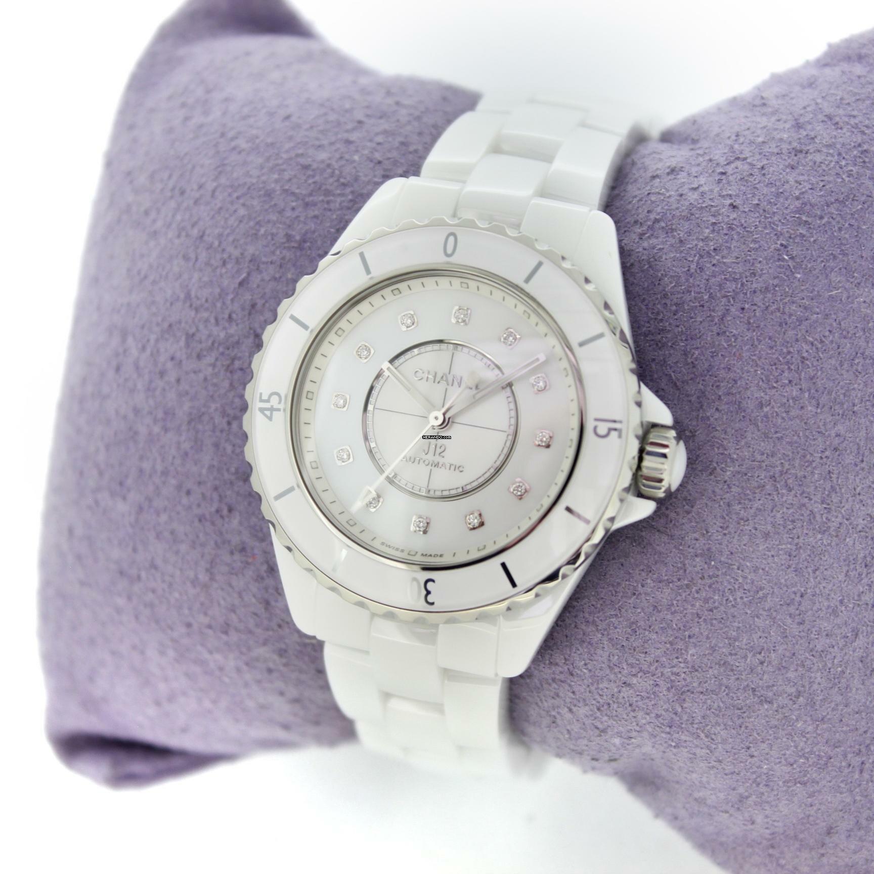 Thumbnail von Chanel J12 H9741 - 12.2 Caliber - Diamonds Automatic - 33mm Full Set