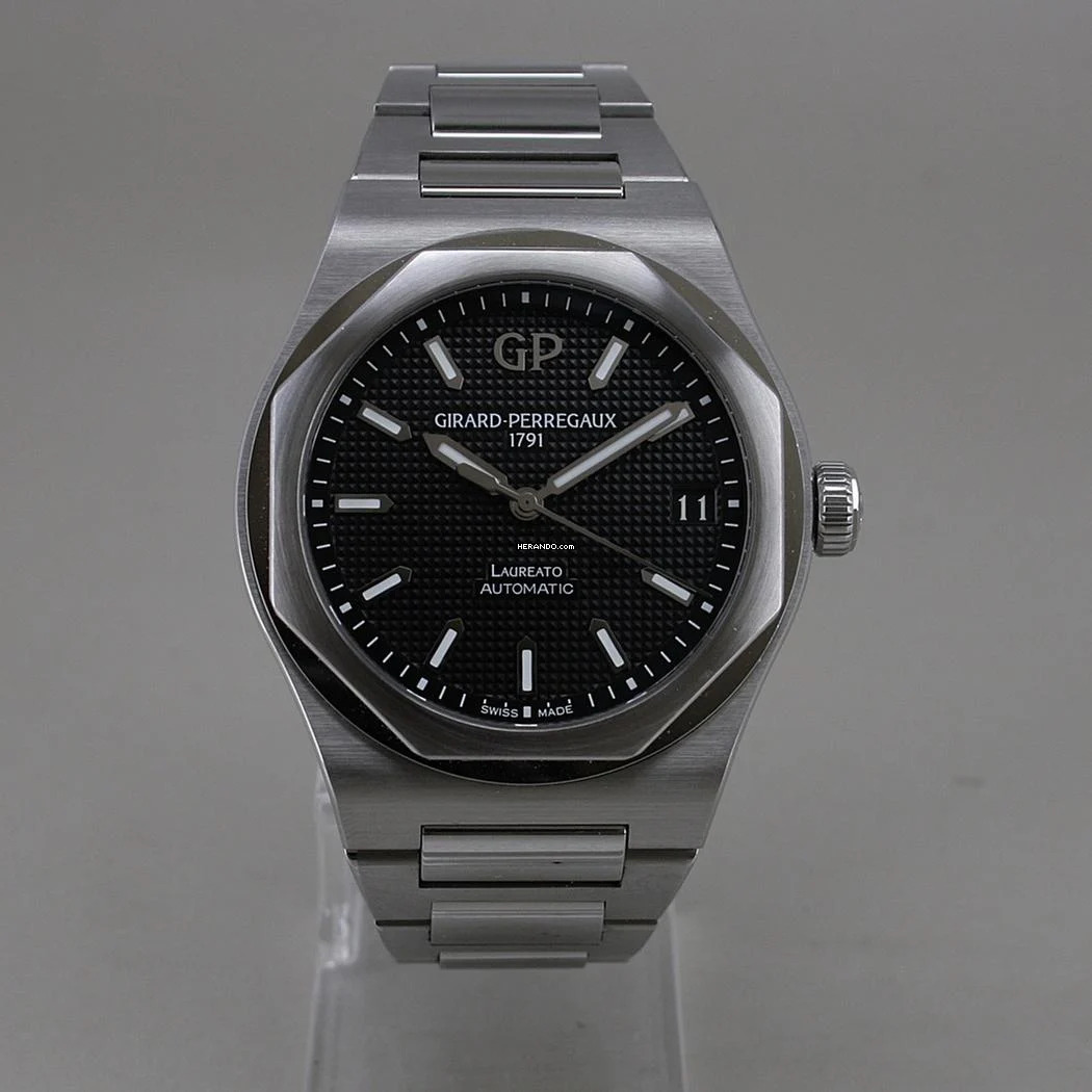Thumbnail von Girard Perregaux Laureato Automatik Ø 42 mm Full Set Top Zustand