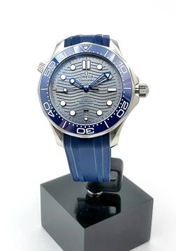 Omega Seamaster Diver 300 M Unworn Full Set Austria