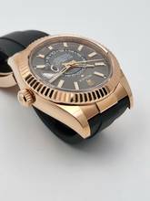 Thumbnail von Rolex Sky-Dweller 18 Kt. Rose gold unworn rhodium grey dial Full Set 2021 Austria