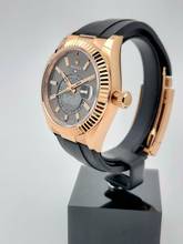 Thumbnail von Rolex Sky-Dweller 18 Kt. Rose gold unworn rhodium grey dial Full Set 2021 Austria