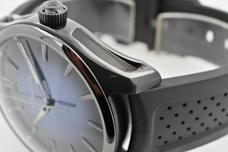 Thumbnail von H.Moser & Cie. Pioneer Centre Seconds DLC Funky Blue 3200-1205