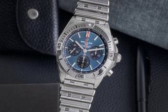 Thumbnail von Breitling Chronomat 42 B01 42 Chronograph Automatik Ref. AB0134101C1A1 B&P 2021