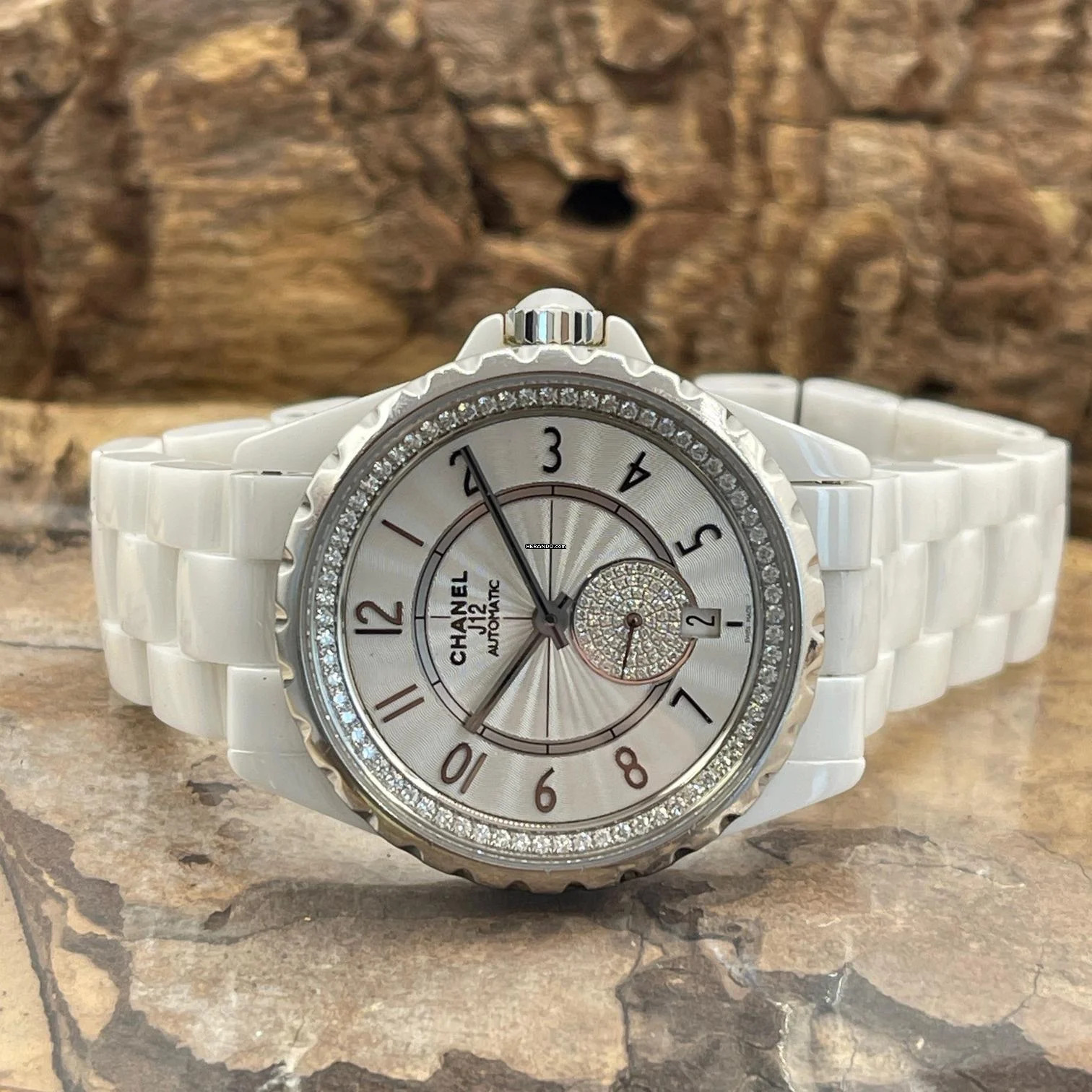 Thumbnail von Chanel J12 J12 Automatic Ceramic Diamond - NEUWARE - Ref. H3841