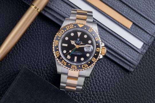  Rolex GMT-Master II Stahl / Gold Automatik Herrenuhr Ref. 116713LN Z-Serie 