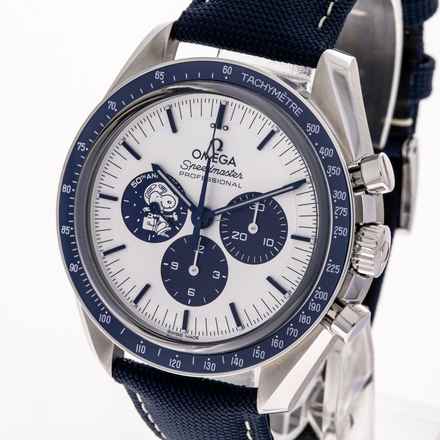  Omega Speedmaster Professional Moonwatch 50th 'Silver Snoopy Award' – 310.32.42.50.02.001 – NEW & Unworn – 12/2025 Full 
