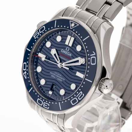  Omega Seamaster Diver 300 M 42 Blue – 210.30.42.20.03.001 – NEW & Unworn – 12/2025 Full Set 