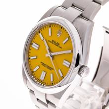 Thumbnail von Rolex Oyster Perpetual 41 Yellow – 124300 – like NEW – 2021 Full Set Lc100