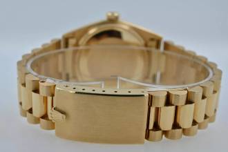 Thumbnail von Rolex Day-Date 36 Oyster Perpetual Day Date 18k Gold Stella Oxblood Red Dial Full Set LC USA