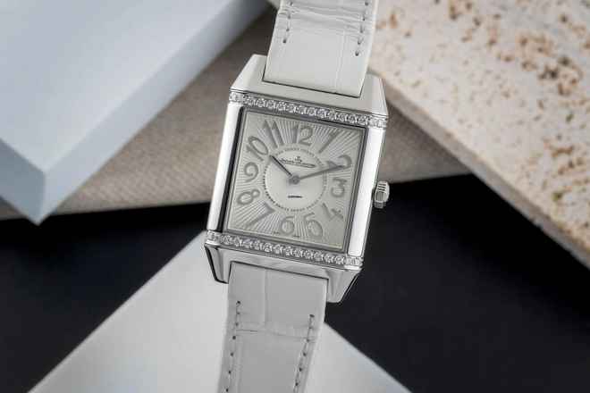  Jaeger-LeCoultre Reverso Squadra Lady Edelstahl Damenuhr Ref. Q7038720 234.8.47 