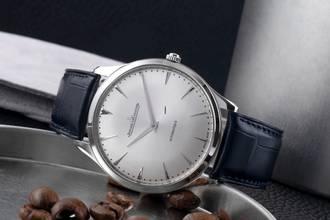 Thumbnail von Jaeger-LeCoultre Master Control Ultra Thin Automatik Ref. Q1338421 Paper 2015