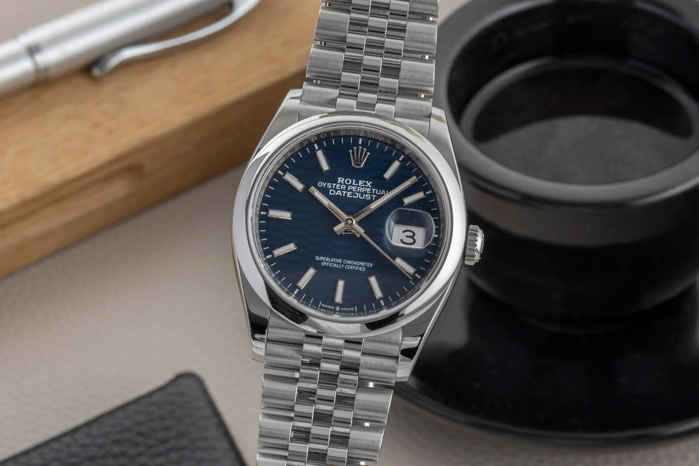  Rolex Datejust 36 Blue Motif Dial Oyster Stahl Automatik Ref. 126200 B&P 2023 