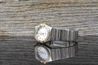 Thumbnail von Omega Constellation Ladies Quarz Lady UNGETRAGEN / NOS - Mother of Pearl Diamond Dial