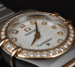 Thumbnail von Omega Constellation Ladies Quarz Lady UNGETRAGEN / NOS - Mother of Pearl Diamond Dial