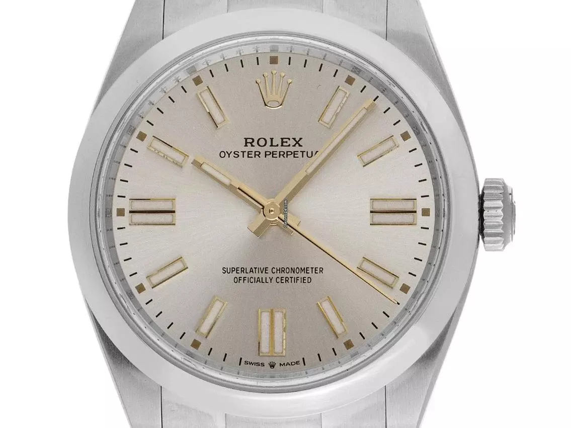  Rolex Oyster Perpetual Ref.134300 2025 Full Set Ungetragen Oyster Perpetual 