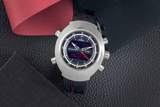 Thumbnail von Omega Speedmaster Spacemaster Z-33 Titan Ref. 325.92.43.79.01.001 B&P 2013