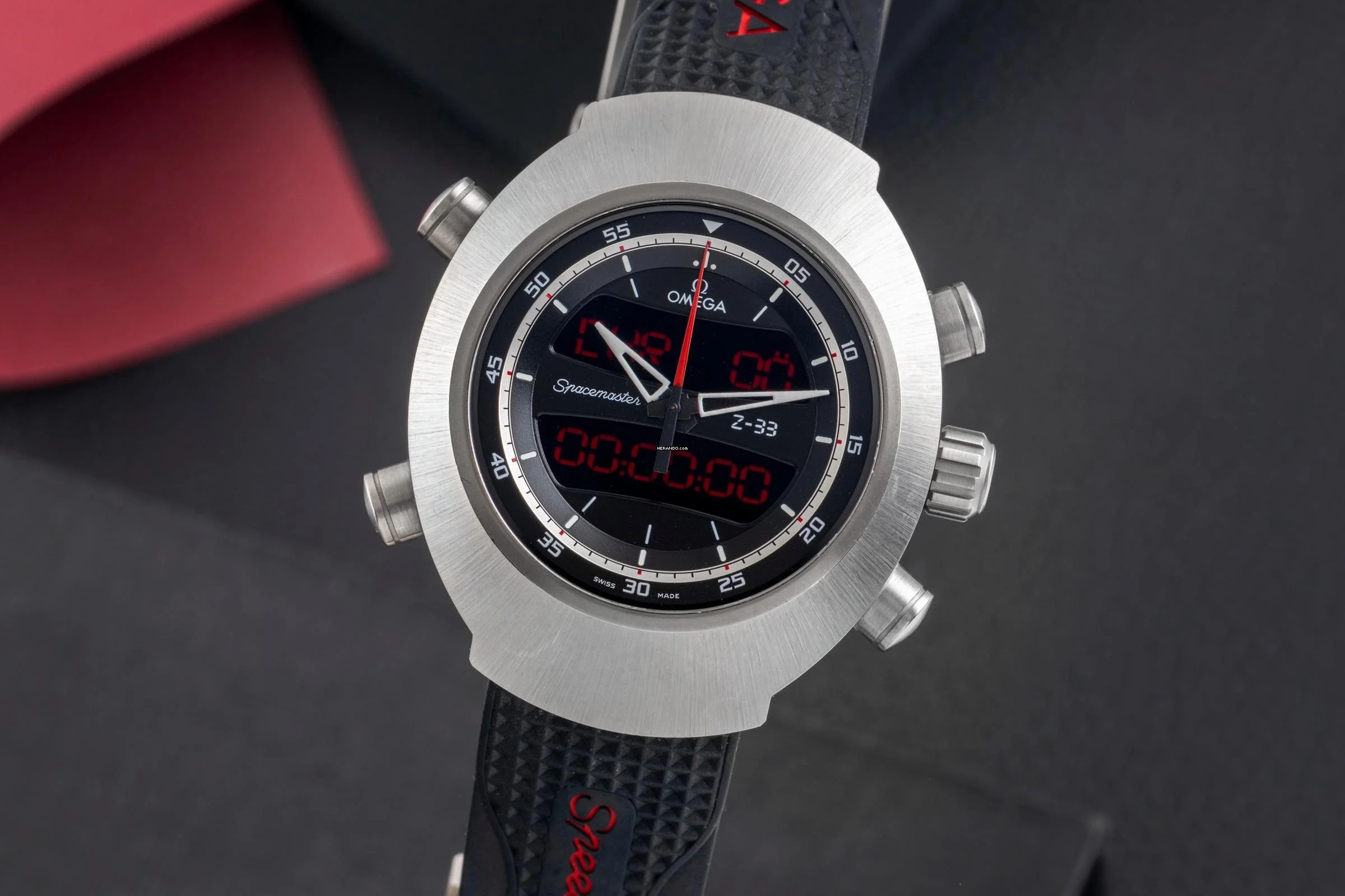 Omega Speedmaster Spacemaster Z-33 Titan Ref. 325.92.43.79.01.001 B&P 2013