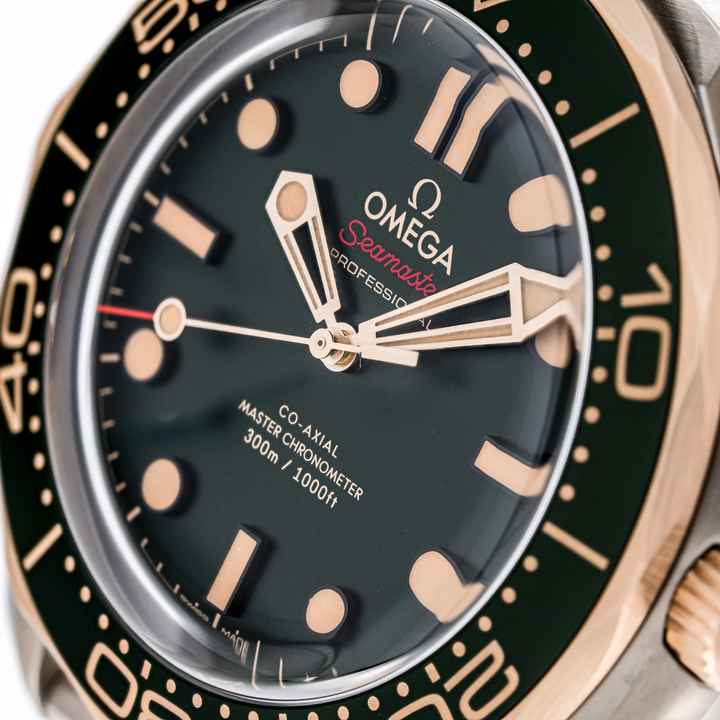 Omega Seamaster Diver 300 M Złoto na Tytanie – 210.90.42.20.10.001 – NOWY I NIETŁUKLIWY – Kompletny Zestaw do 02/2026