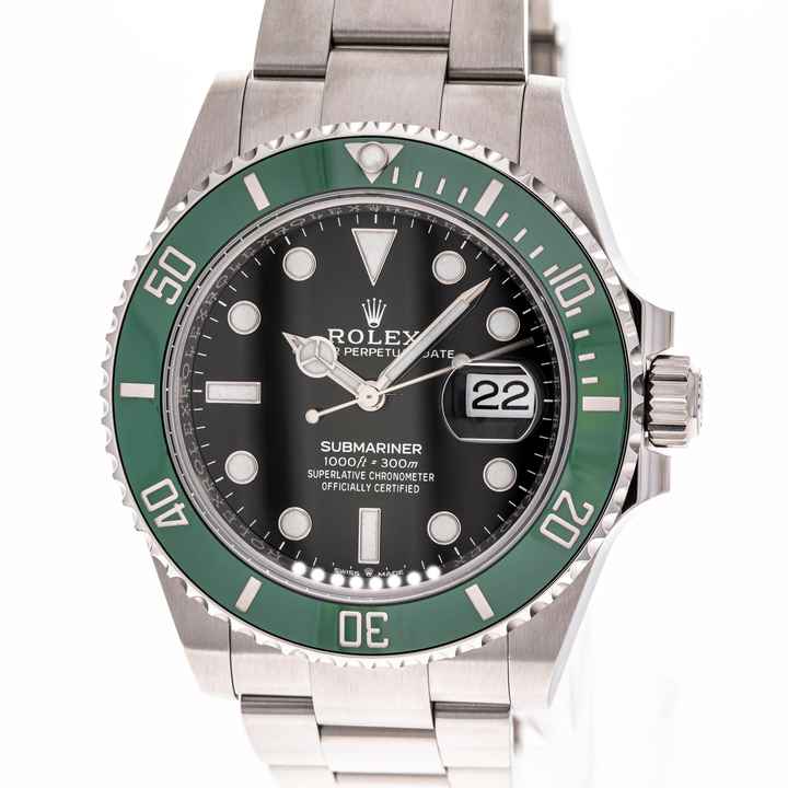 Rolex Submariner Date 41 Starbucks – 126610LV – como NUEVO – 06/2022 Set Completo Lc100