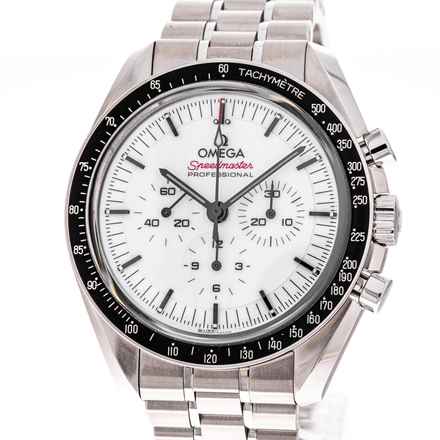 Omega Speedmaster Professional Moonwatch 42 White – 310.30.42.50.04.001 – NEW & Unworn – 02/2026 Full Set