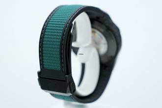 Thumbnail von Girard Perregaux Laureato Absolute Chronograph Aston Martin F1 Edition - Limited To 306 Pieces - Carbon Case - 24 Months Warranty 81060-41-3071-1CX