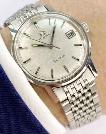  Omega Genève Vintage Linen Dial Steel Strap 136070 136070 
