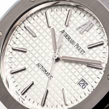 Thumbnail von Audemars Piguet Royal Oak Selfwinding 39 White – 15300ST.OO.1220ST.01 – like NEW – 2018 Full Set