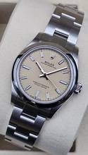 Thumbnail von Rolex Oyster Perpetual 31 31mm 277200 Beige Dial Unworn/New Condition - Full Set 1/2026
