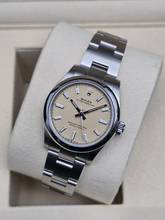 Thumbnail von Rolex Oyster Perpetual 31 31mm 277200 Beige Dial Unworn/New Condition - Full Set 1/2026