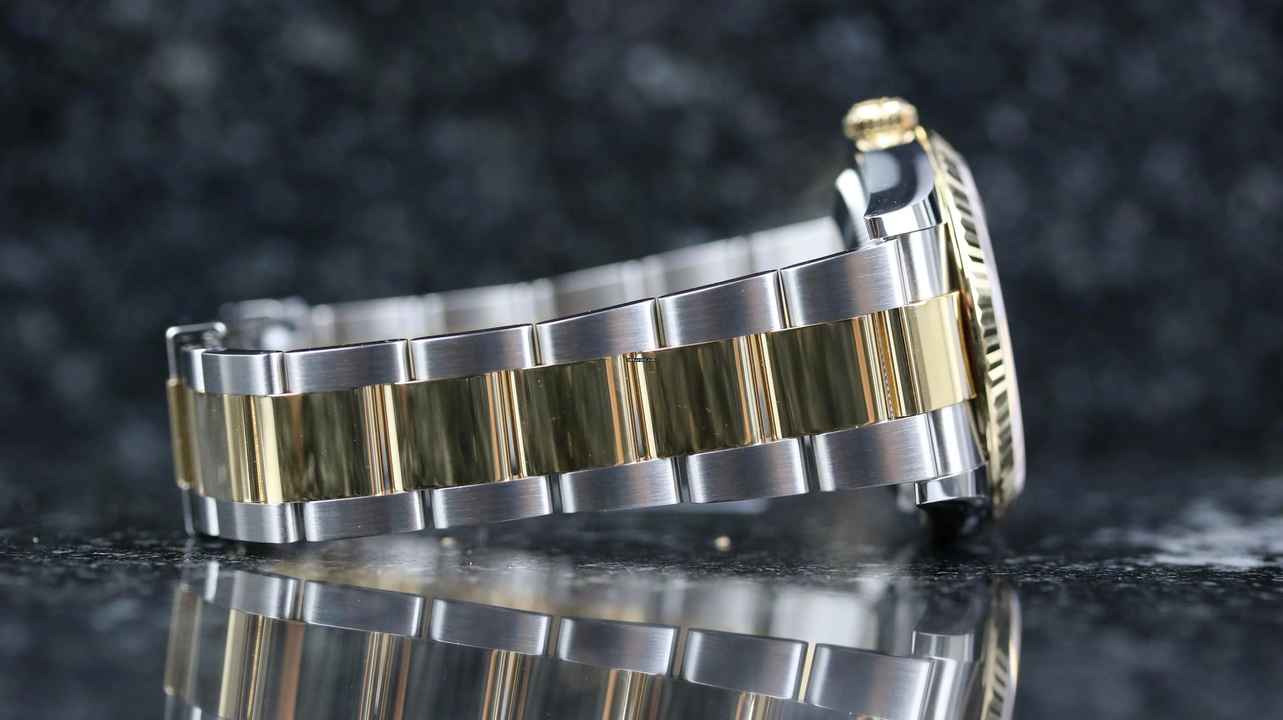  Rolex Datejust 36 Steel Gold - White Roman - New - Fullset - 12/2025 